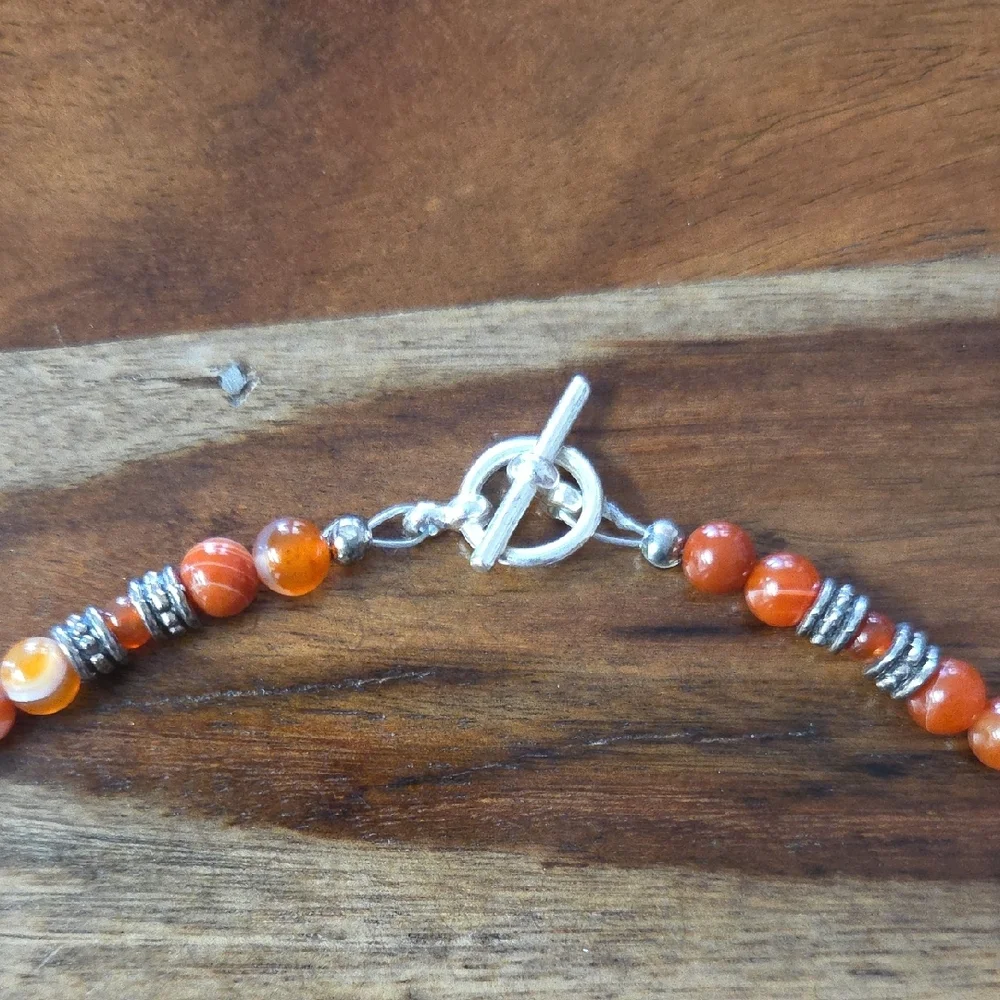 Broken China and Carnelian Beaded Necklace - Picture 4 of 6